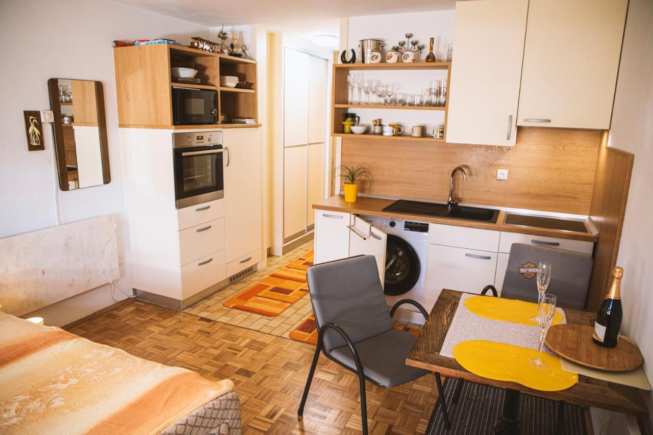 Soncni Apartma Бовец Экстерьер фото
